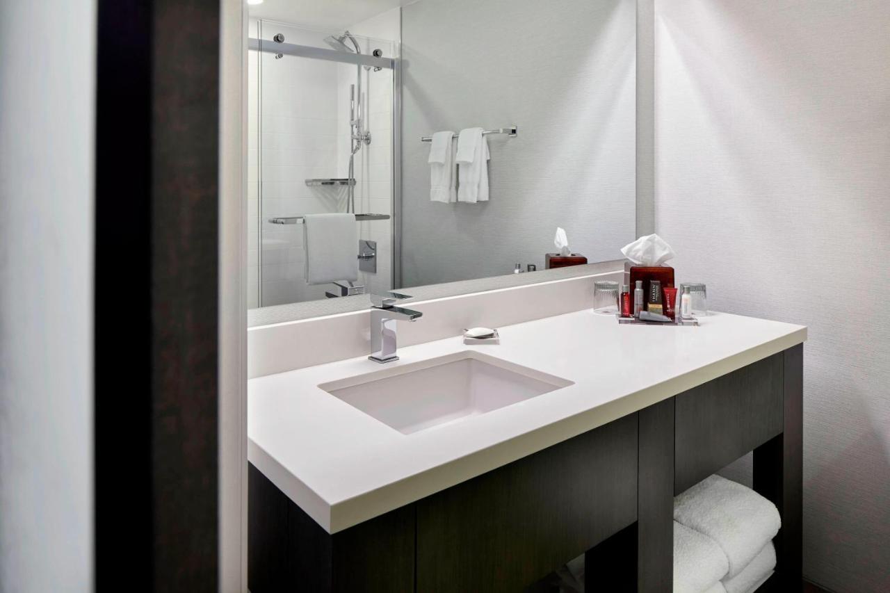 Marriott Dfw Airport South Fort Worth Exterior foto