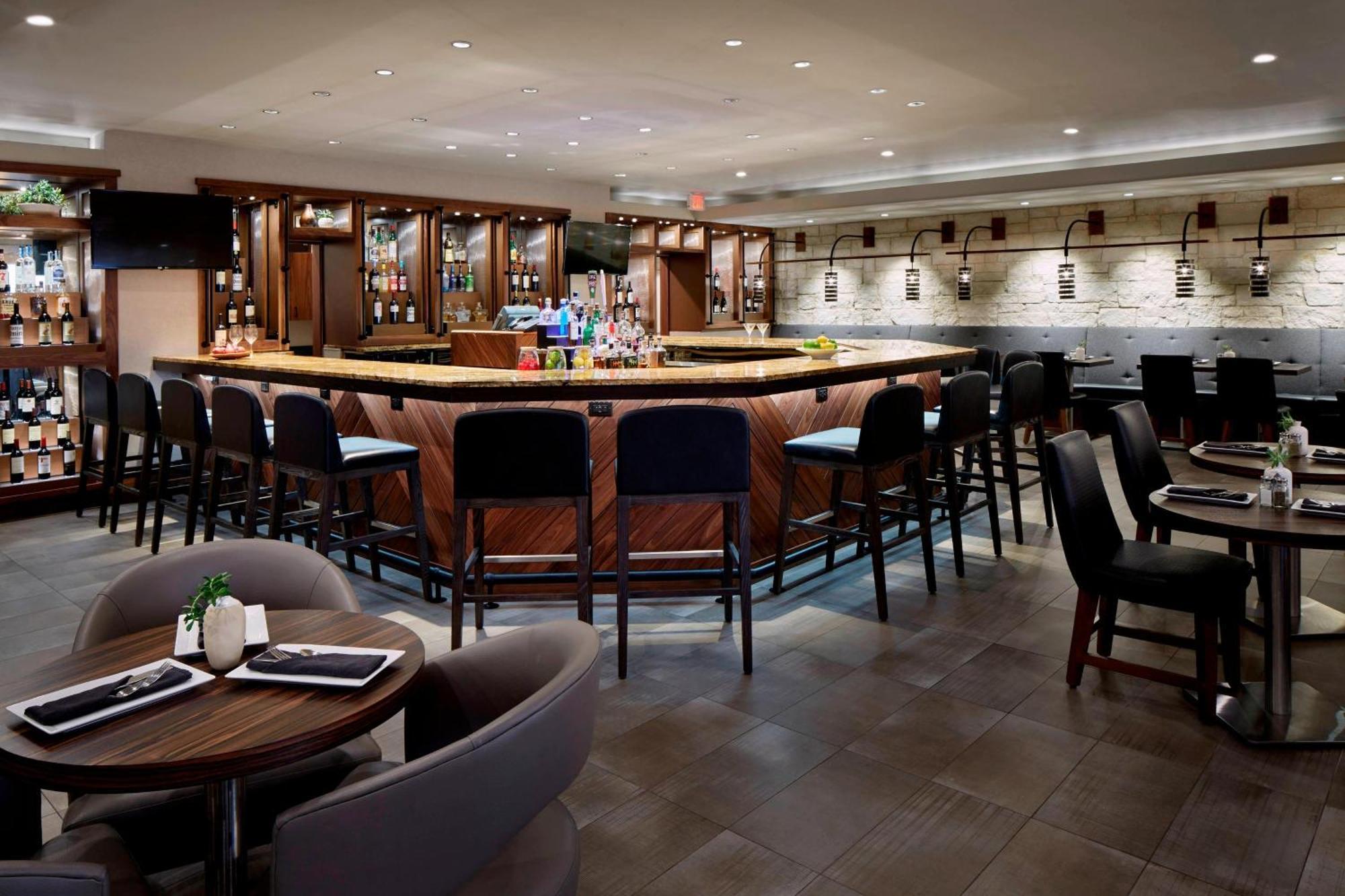 Marriott Dfw Airport South Fort Worth Exterior foto