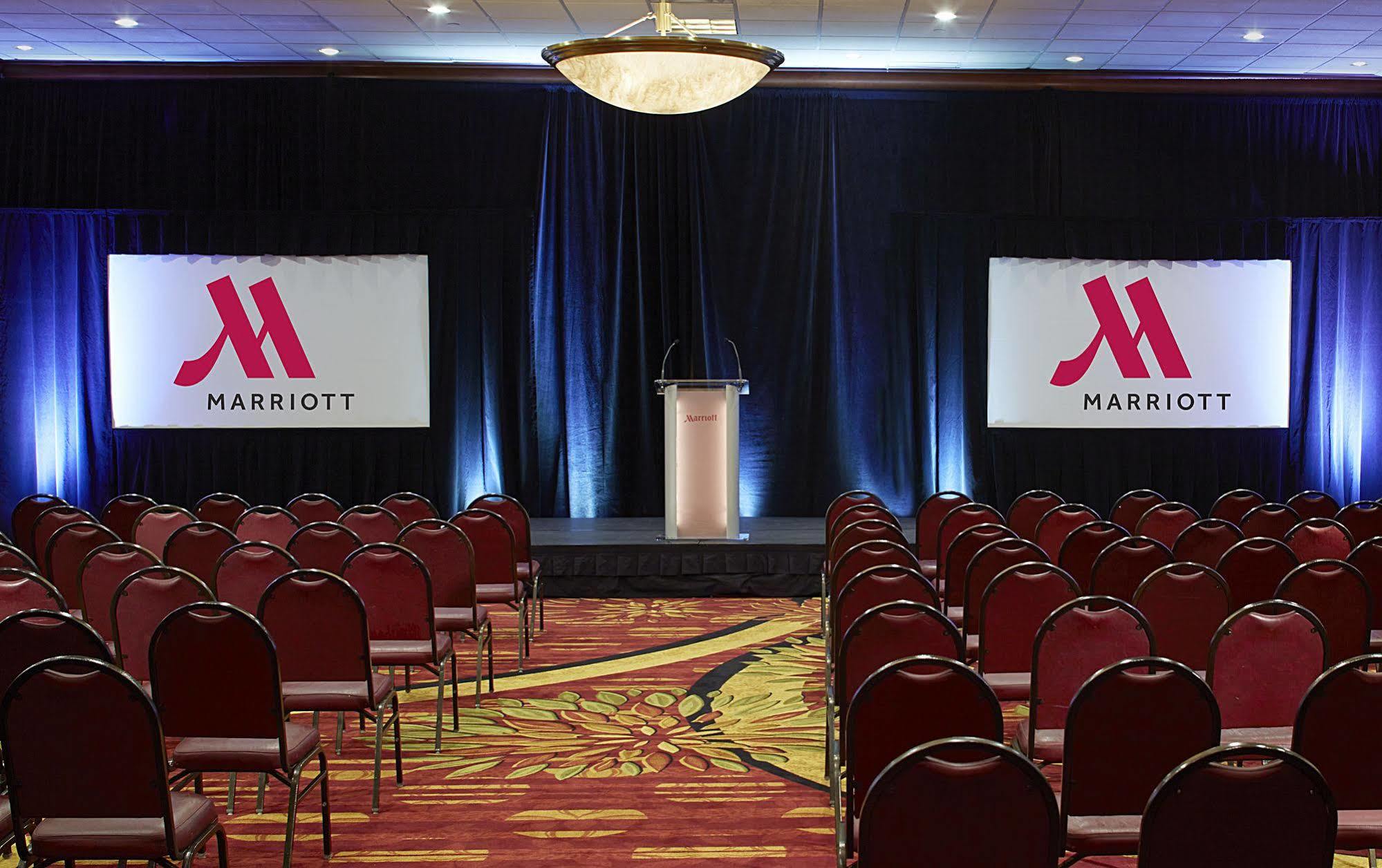 Marriott Dfw Airport South Fort Worth Exterior foto